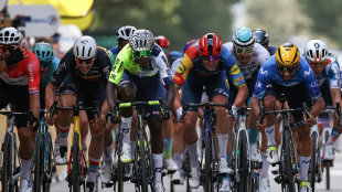 Eritreer Girmay sprintet zum Sieg auf der 3. Tour-Etappe