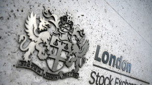 Borsa: l'Europa conclude debole, Londra -0,4%