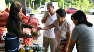 Bukele abre central de abasto de alimentos para contener alzas en El Salvador