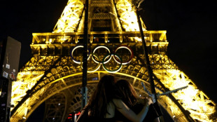 French minister ups ante in Eiffel Tower Olympic rings row