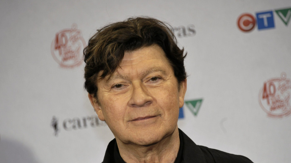 I figli di Robbie Robertson contro la vedova, in gioco l'eredità