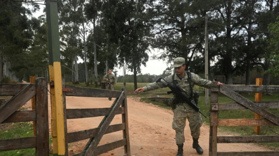 Dictature en Uruguay: des restes humains retrouvés dans une zone militaire