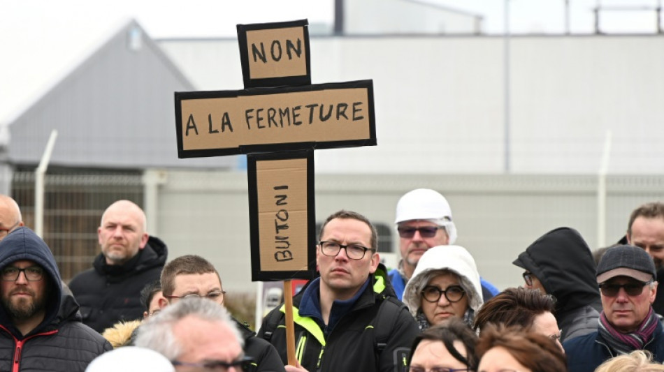 Pizzas contaminées: un an après le scandale, le sort de l'usine Buitoni en suspens