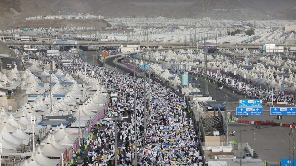 Oltre un milione e mezzo di musulmani per l'Hajj a La Mecca