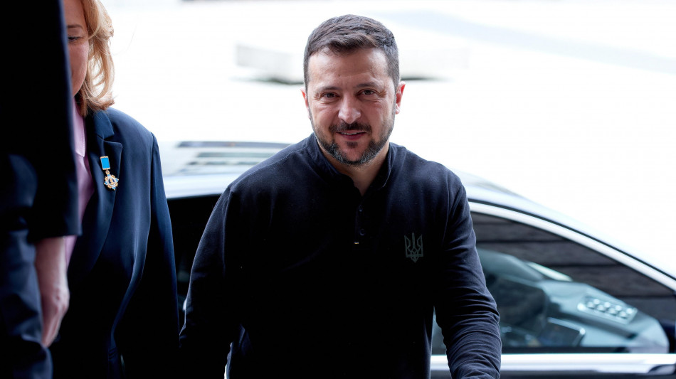 Zelensky arrivato in Svizzera per il vertice sull'Ucraina