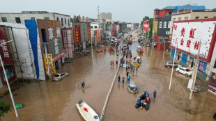 Al menos 30 muertos en inundaciones históricas en China