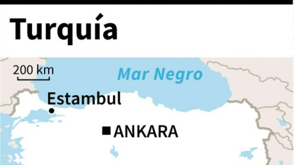 Una explosión en una fábrica de municiones en Turquía deja 11 muertos