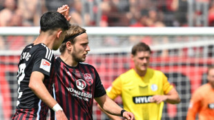 Uzun glänzt: FCN schafft Klassenerhalt 