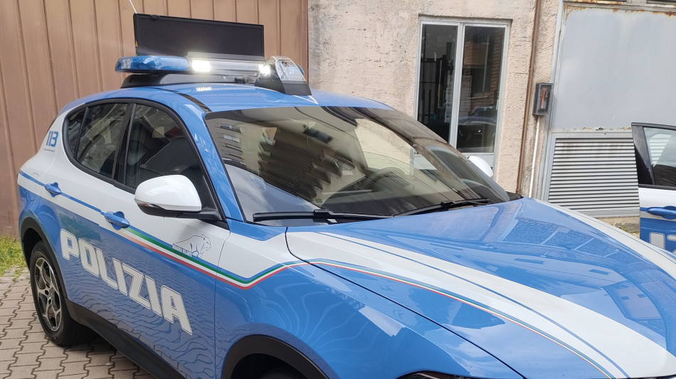 Uccide moglie con coltellata durante lite in casa a Roma