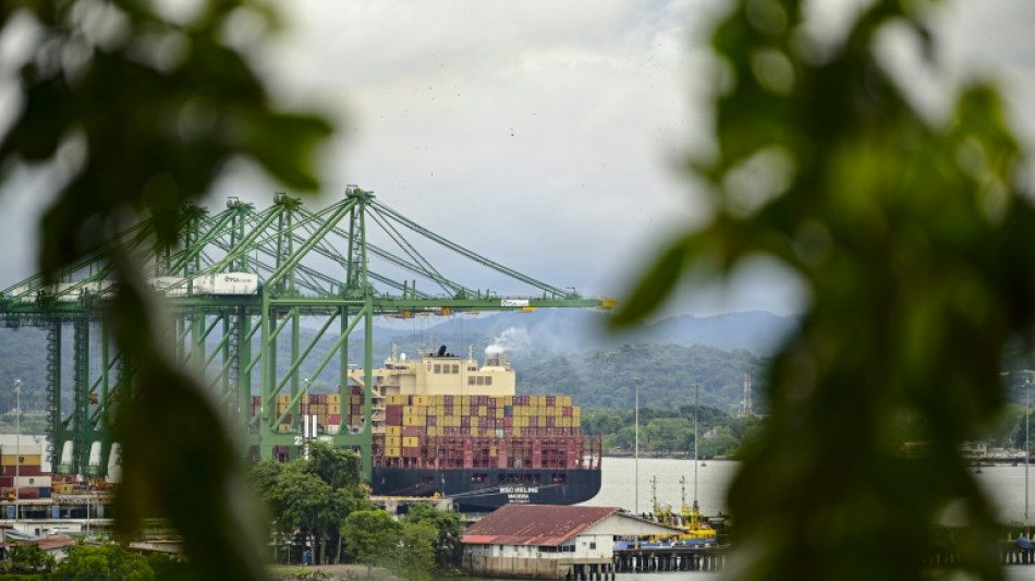 Canal do Panamá tem receita recorde apesar da seca