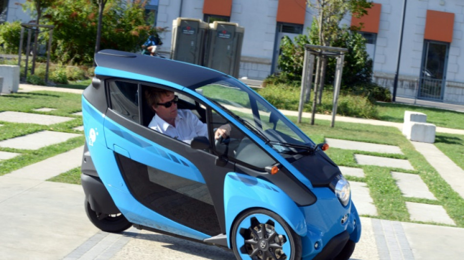 Transição para carro elétrico enfrenta obstáculos na Europa