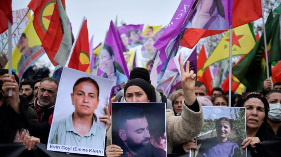 Violences en marge de la manifestation en hommage aux Kurdes tués à Paris, 11 interpellations