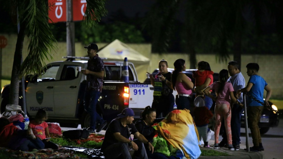  Caravana de migrantes hondurenhos parte para os EUA apesar das ameaças de Trump 