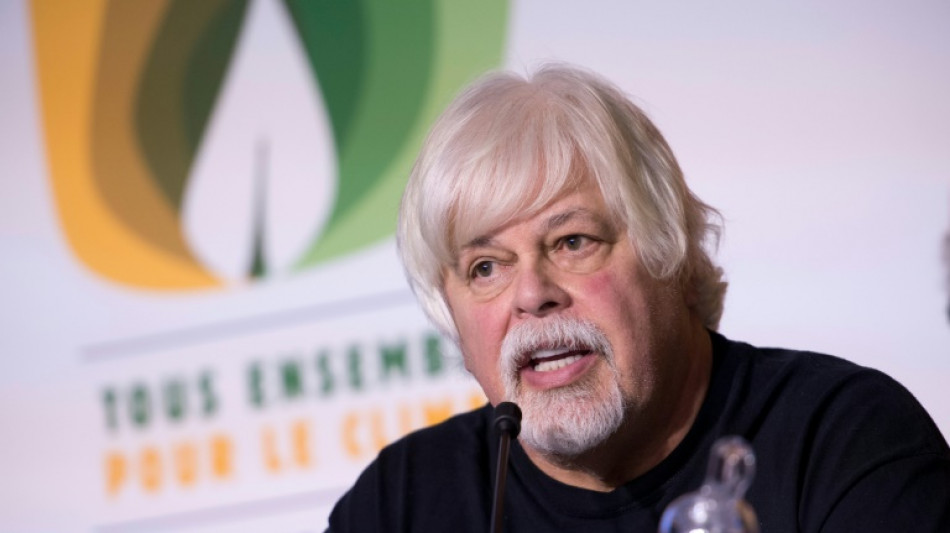 Chasse à la baleine: le Japon demande l'extradition de Paul Watson, détenu au Groenland