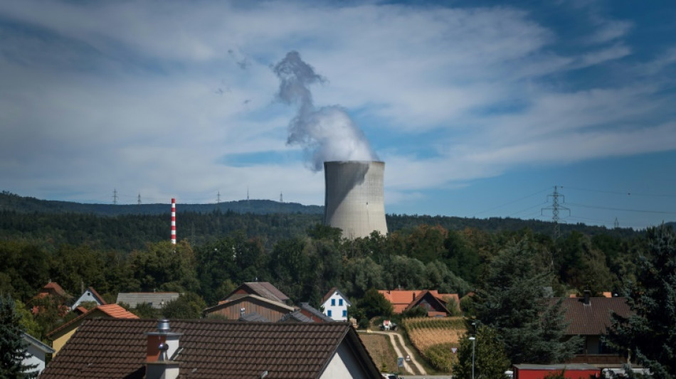 Le gouvernement suisse veut rouvrir la porte au nucléaire