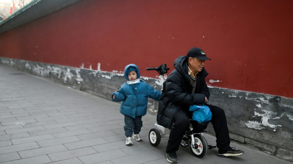 Chinas Bevölkerung das dritte Jahr in Folge geschrumpft