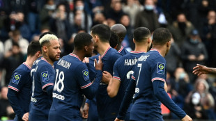 L1: succès et sifflets pour le PSG, Rennes corrige l'OL