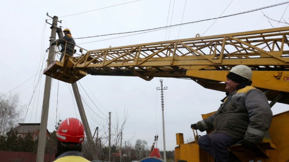 Ministerium: Mehr als 500 Ortschaften in der Ukraine immer noch ohne Strom