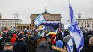 Des milliers de manifestants contre l'antisémitisme à Berlin et Bruxelles