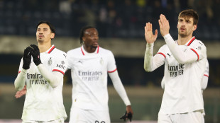 Il Milan soffre ma vince, a Verona decide Reijnders