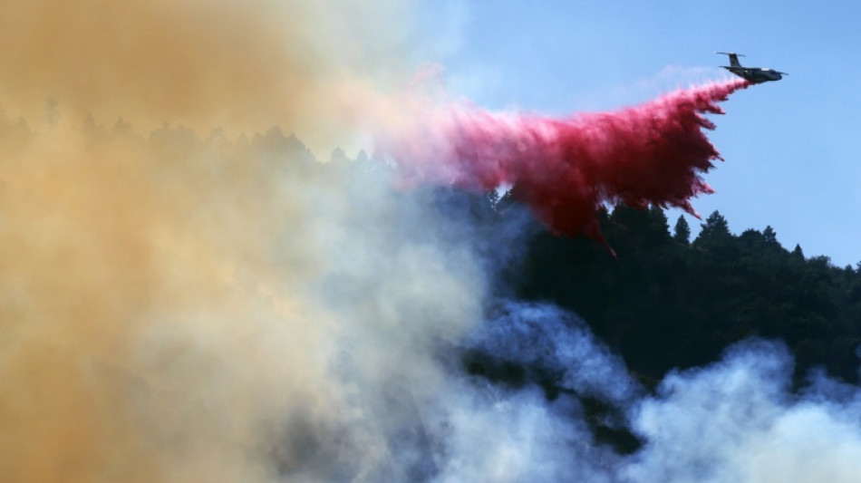 La région de Los Angeles toujours menacée par les incendies, malgré la baisse des températures