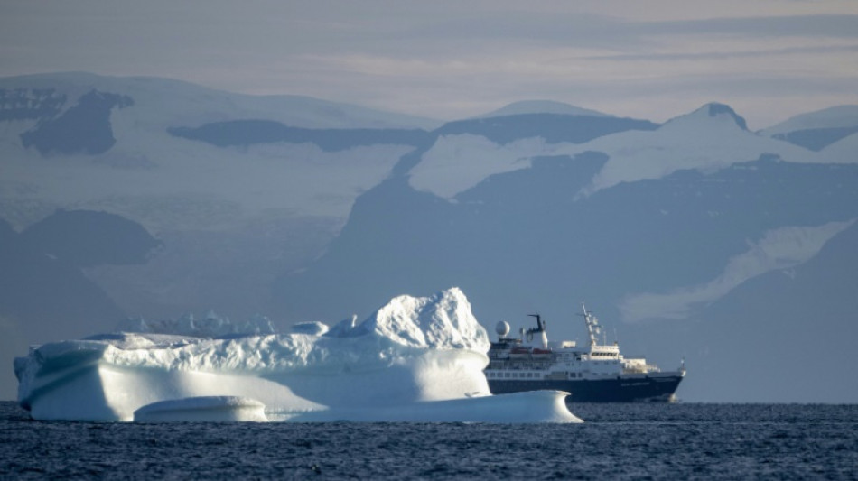 Climat, tourisme, pollution: le chasseur inuit cerné de partout 