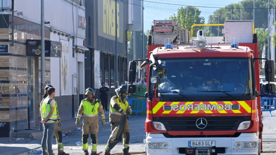 Quatro menores morrem no incêndio de prédio na Espanha