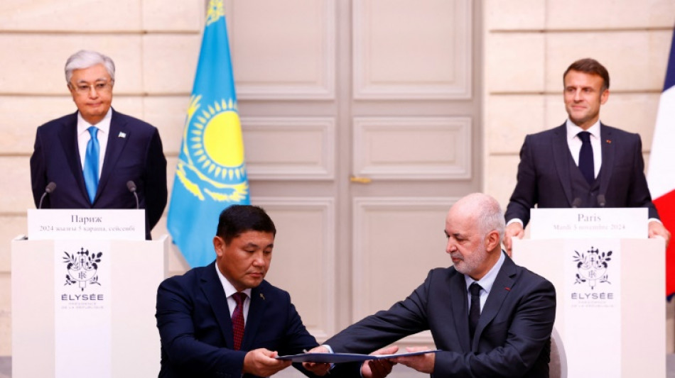  Macron propose au Kazakhstan l'aide française sur le nucléaire civil 